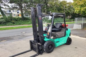Mitsubishi FG 20 K